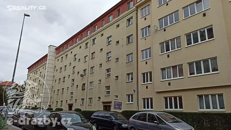 Prodej bytu 2+1 56 m², Karpatská, Praha 10 - Vršovice