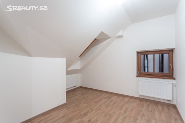 Prodej bytu 3+kk 56 m² (Podkrovní), Riegrova, Liberec - Liberec I-Staré Město