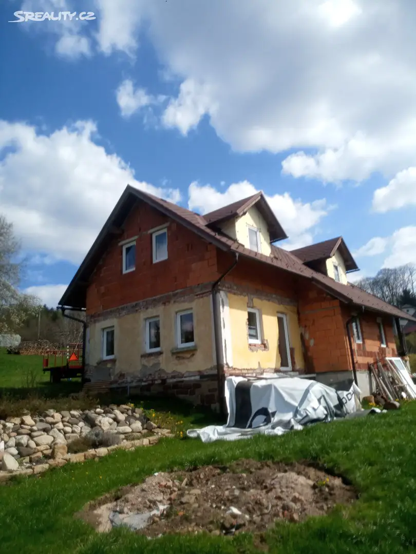 Prodej  rodinného domu 180 m², pozemek 1 585 m², Háje nad Jizerou - Loukov, okres Semily
