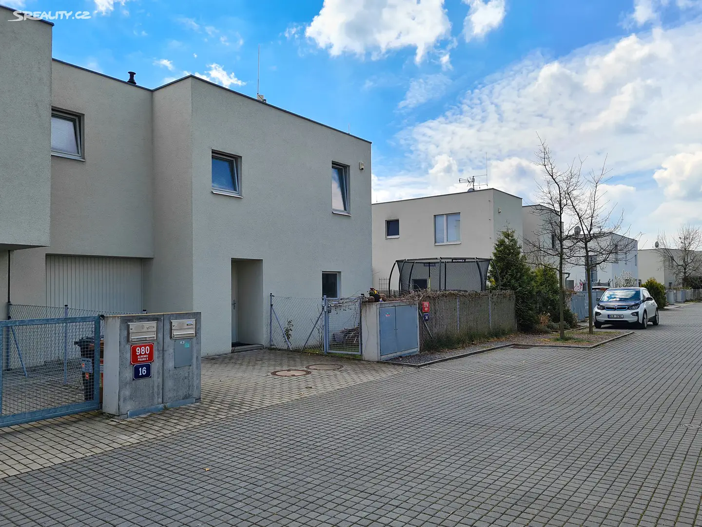 Prodej  rodinného domu 107 m², pozemek 297 m², Růženínová, Praha 5 - Slivenec