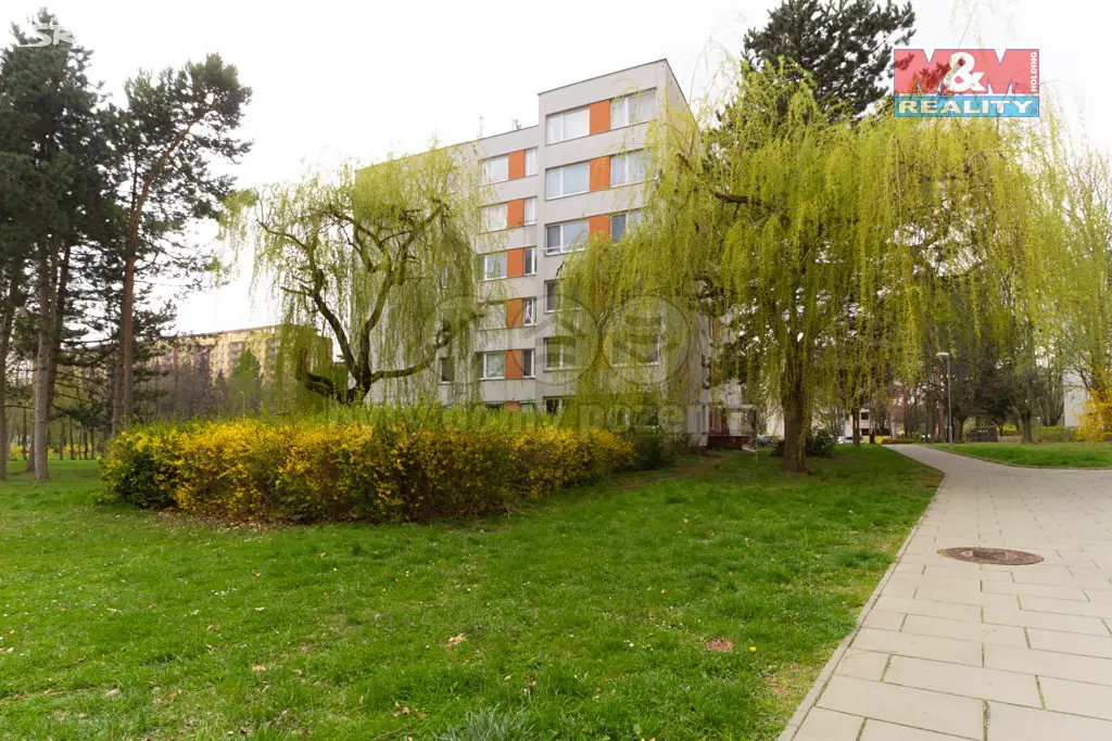 Pronájem bytu 2+1 49 m², Šimůnkova, Praha 8 - Kobylisy