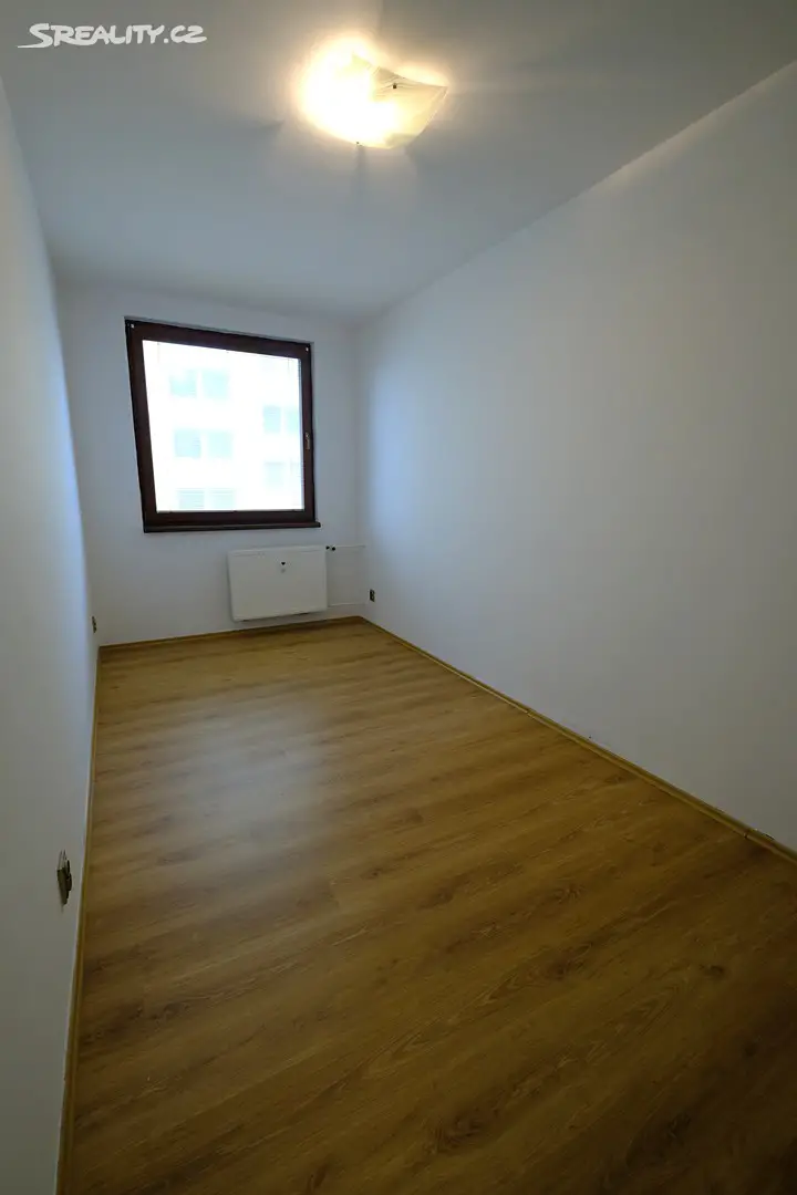Pronájem bytu 2+1 42 m², Uherský Brod, okres Uherské Hradiště
