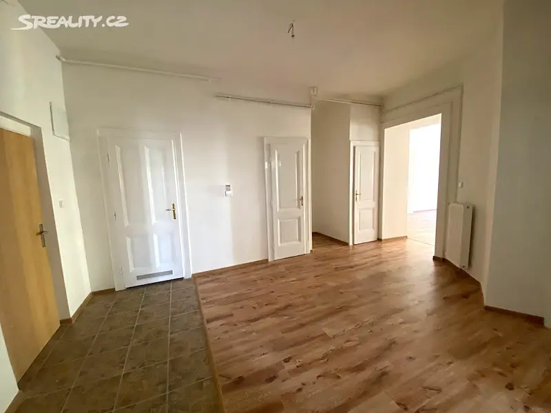 Pronájem bytu 3+1 110 m², Nádražní, Ostrava - Moravská Ostrava