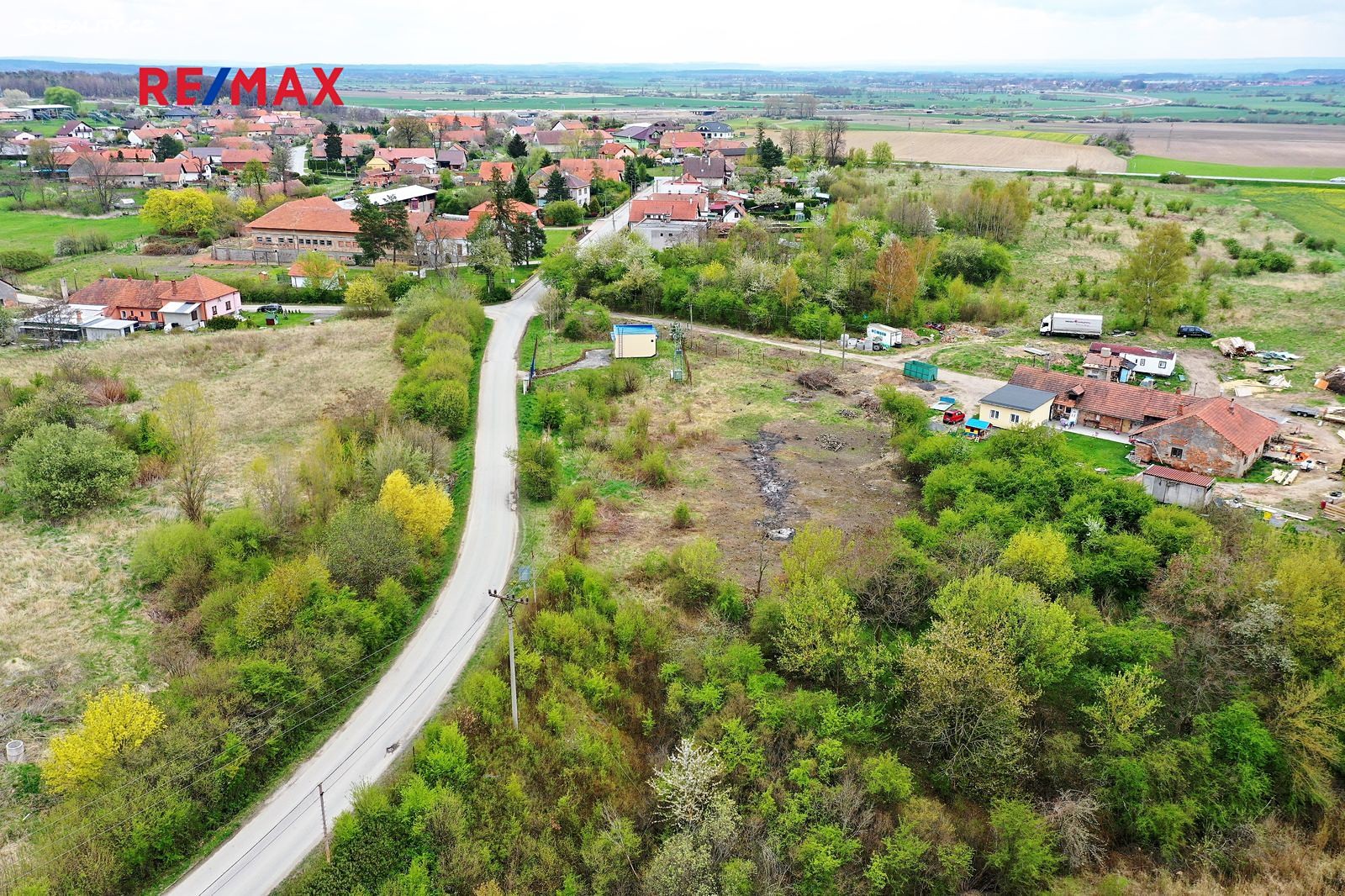 Prodej  stavebního pozemku 1 200 m², Časy, okres Pardubice