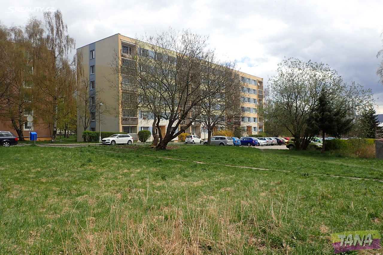 Prodej  stavebního pozemku 1 043 m², Gagarinova, Liberec - Liberec VI-Rochlice
