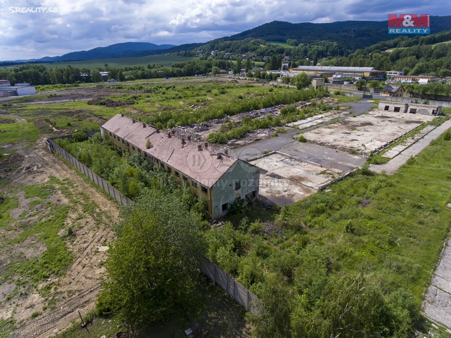 Prodej  pozemku 24 622 m², Ostrov - Dolní Žďár, okres Karlovy Vary