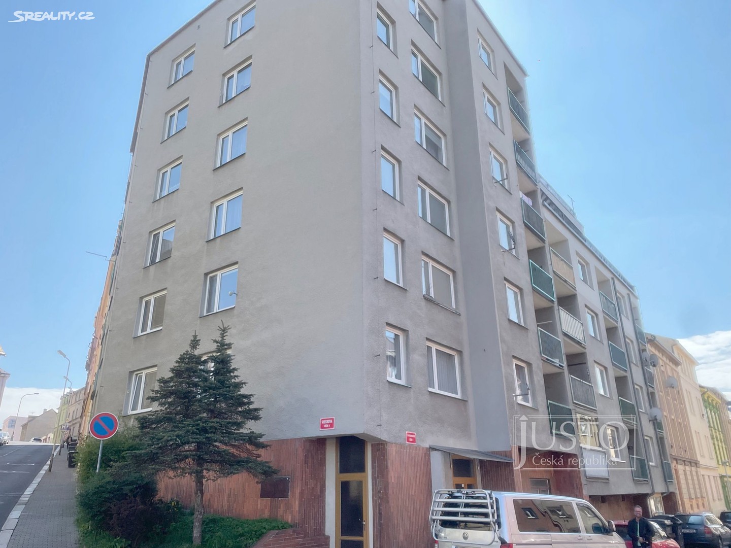 Pronájem bytu 2+kk 41 m², El. Krásnohorské, Děčín - Děčín II-Nové Město