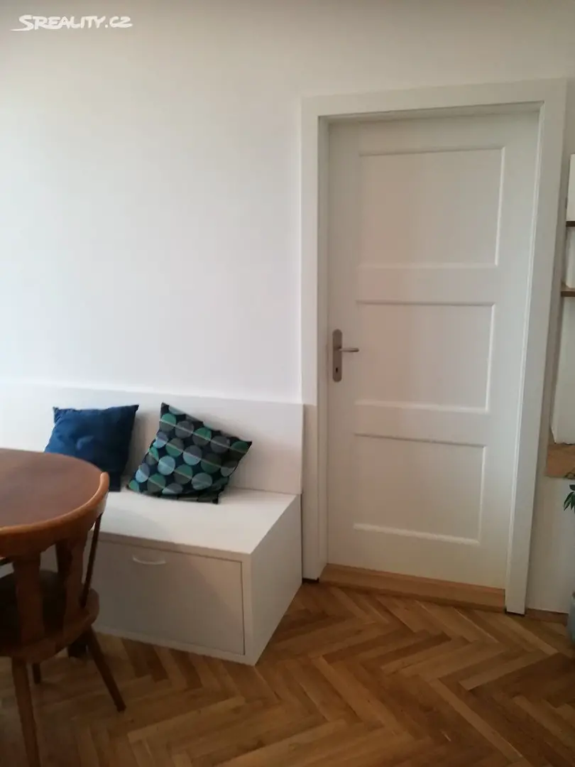 Prodej  vícegeneračního domu 274 m², pozemek 286 m², Dvořákova, Znojmo