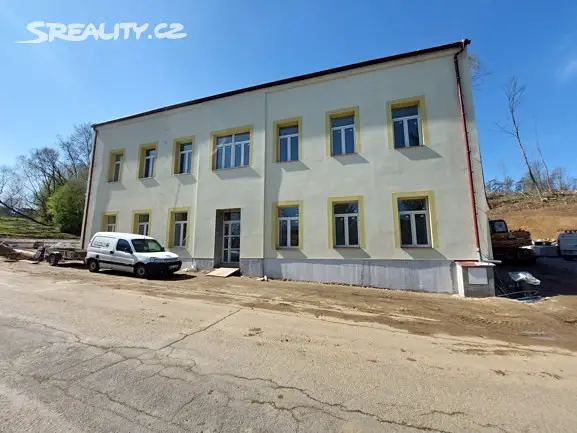 Pronájem bytu 2+kk 39 m², Hálkova, Jihlava - Helenín