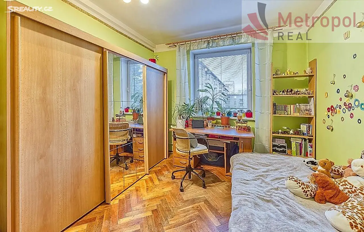 Prodej bytu 2+1 60 m², Pernerova, Pardubice - Zelené Předměstí