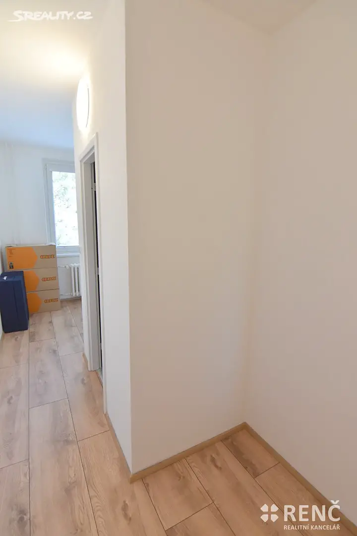 Pronájem bytu 1+1 36 m², Laštůvkova, Brno - Bystrc