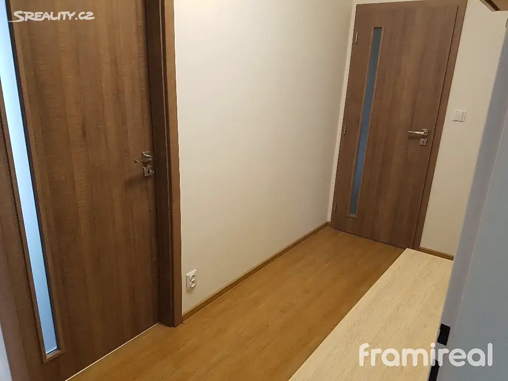 Pronájem bytu 2+kk 46 m², Hromádkova, Brno - Židenice