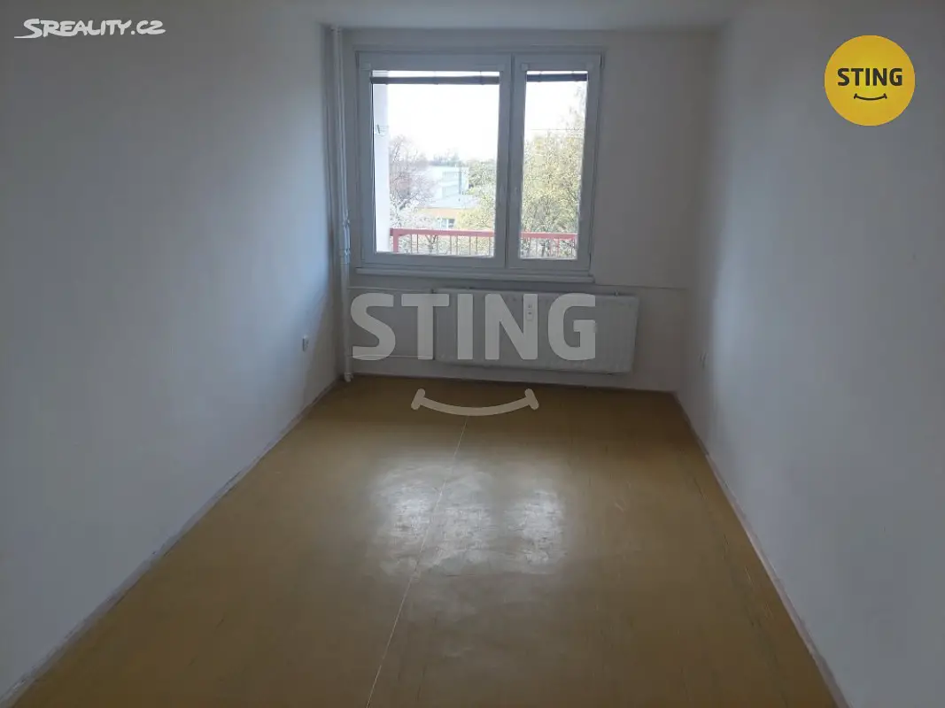 Pronájem bytu 3+1 93 m², kpt. Bartoše, Pardubice