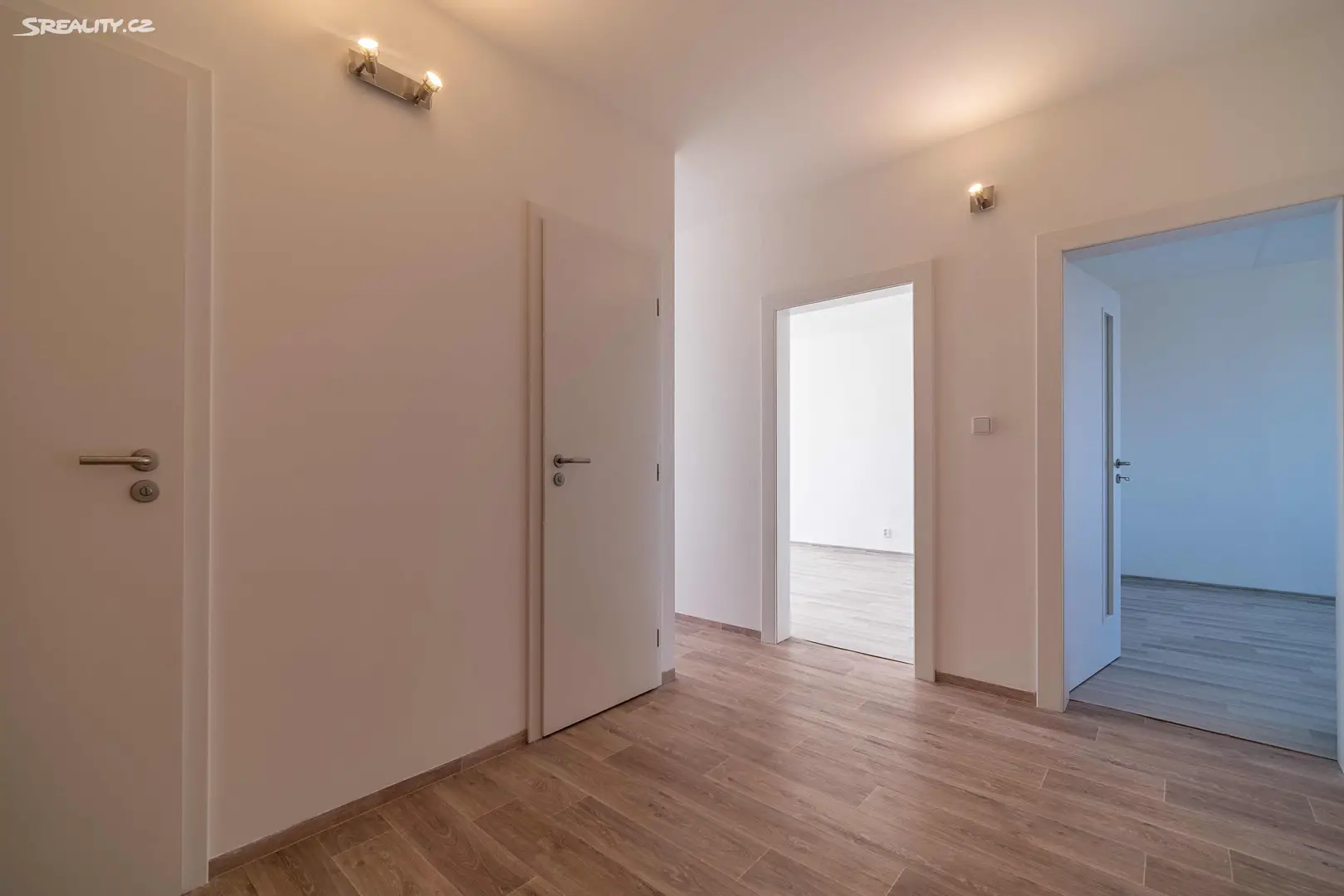 Pronájem bytu 2+1 69 m², Milady Horákové, Hradec Králové - Třebeš