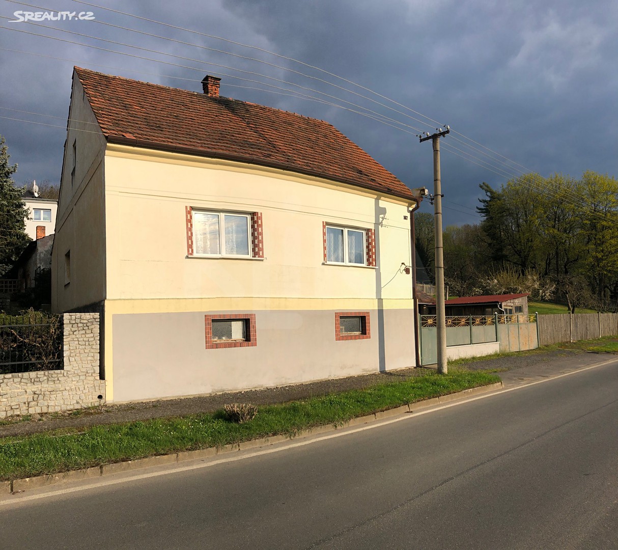 Prodej  rodinného domu 100 m², pozemek 680 m², Dnešice, okres Plzeň-jih