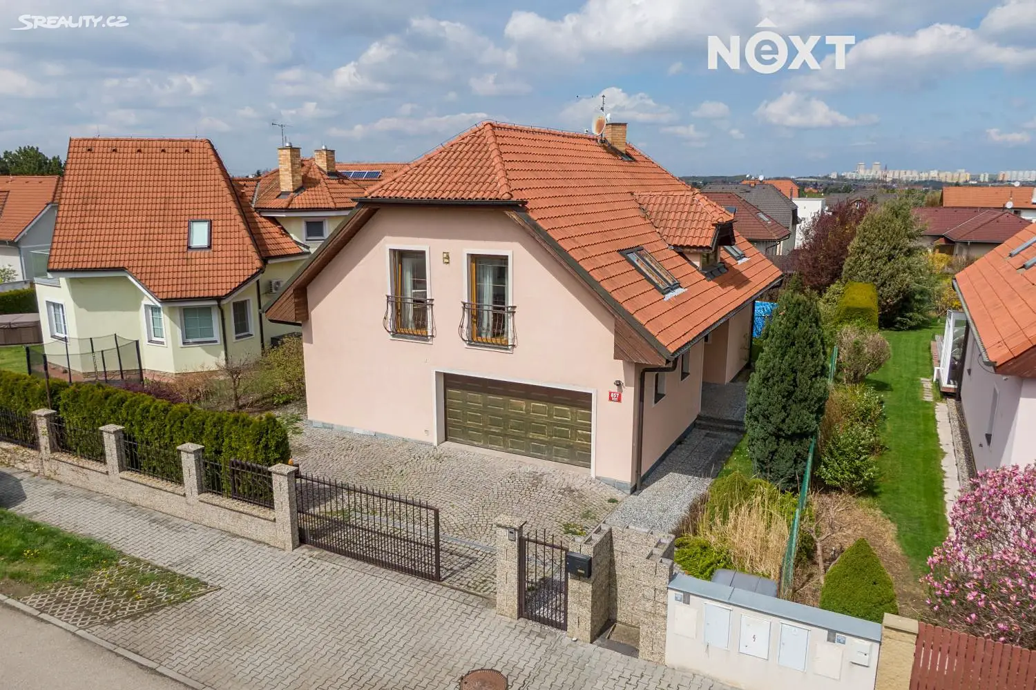 Prodej  rodinného domu 240 m², pozemek 700 m², Engelova, Praha 4 - Šeberov