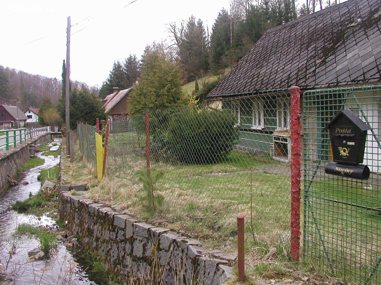 Prodej  chalupy 64 m², pozemek 798 m², Česká Metuje - Vlásenka, okres Náchod