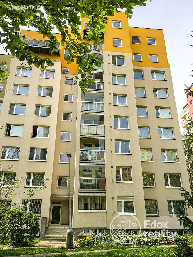 Prodej bytu 1+1 32 m², Pospíchalova, Praha 9 - Černý Most