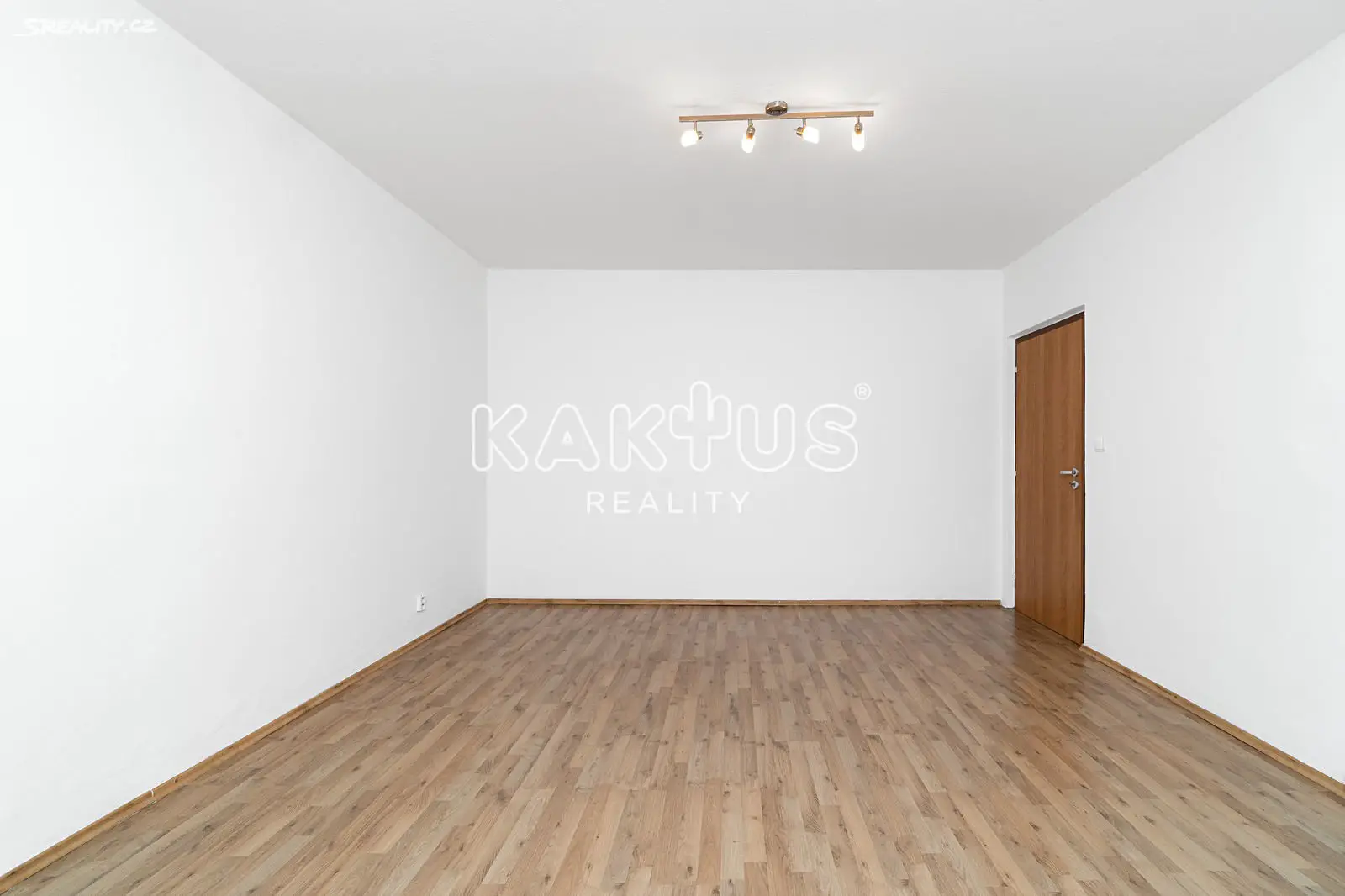Pronájem bytu 1+1 39 m², Šeříková, Ostrava - Výškovice