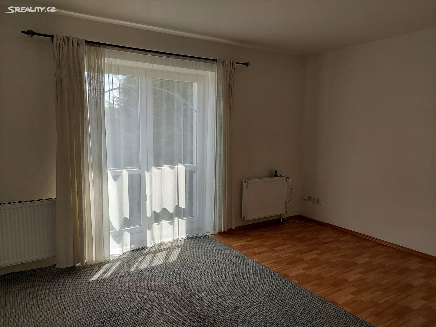 Pronájem bytu 1+kk 35 m², Kolofíkova, Ostrava - Svinov