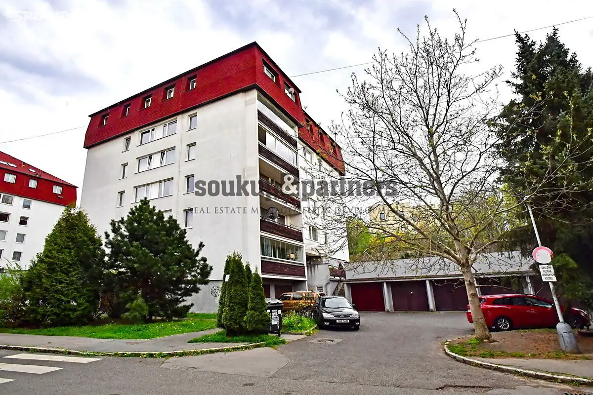 Prodej bytu 1+1 47 m², Nosická, Praha 10 - Strašnice