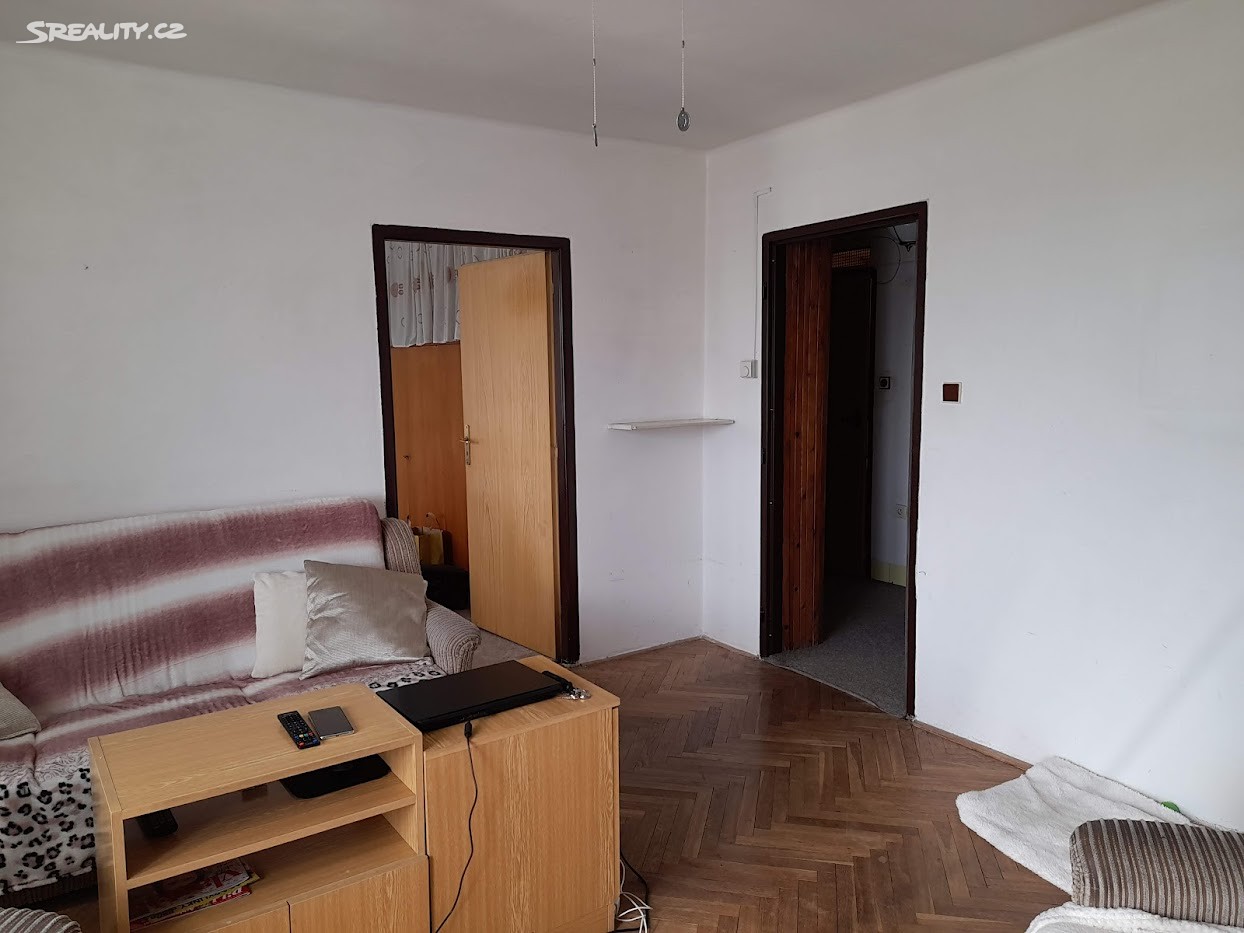 Prodej bytu 3+1 71 m², Poděbradova, Jičín - Nové Město