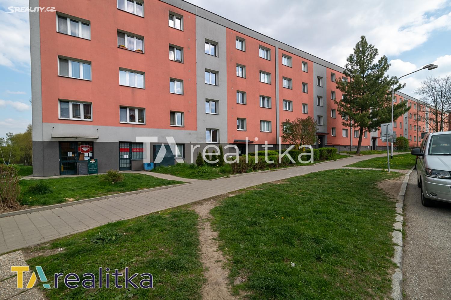 Prodej bytu 3+1 73 m², Na Kopci, Karviná - Mizerov