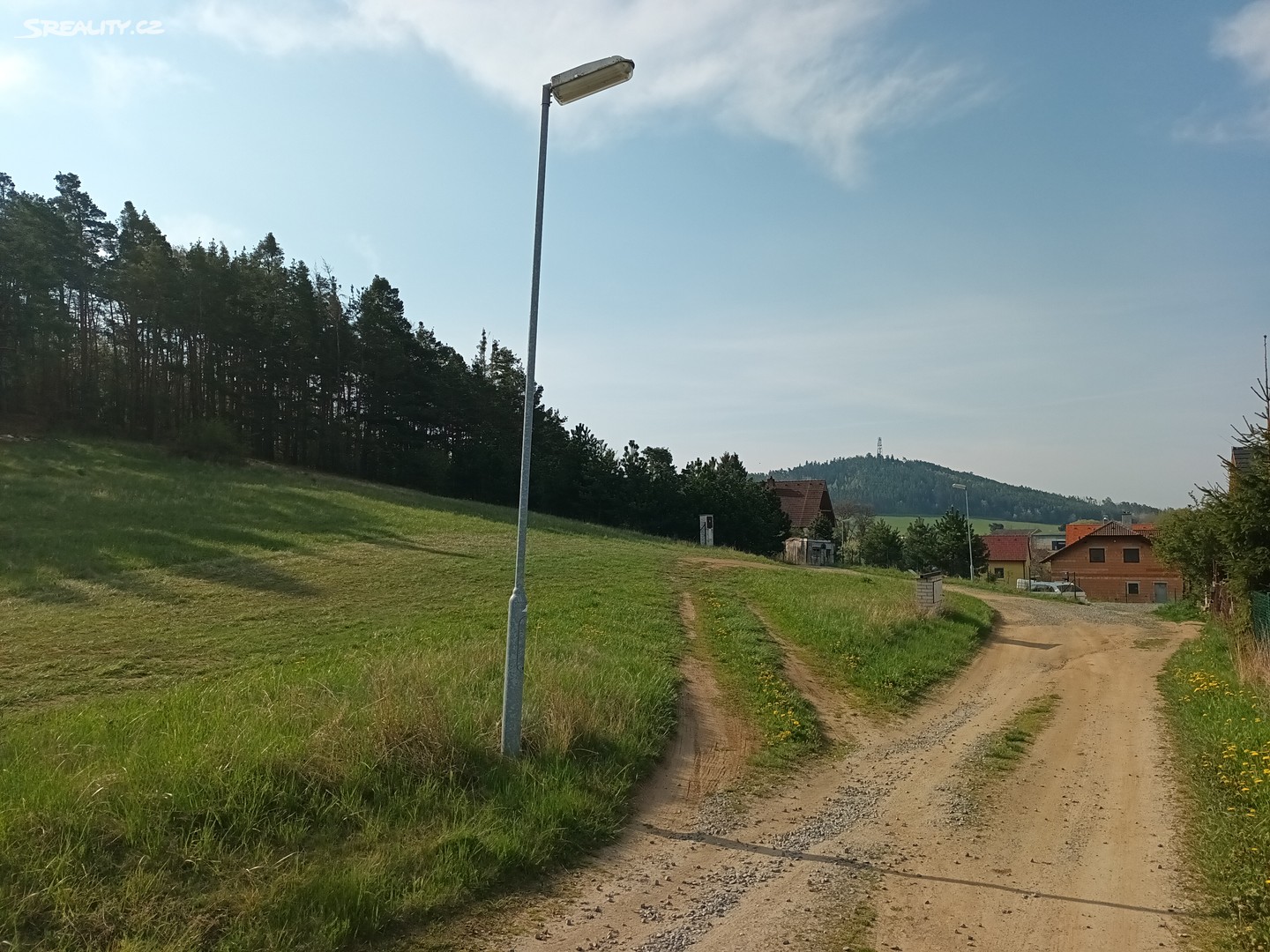 Prodej  stavebního pozemku 1 479 m², Chotilsko - Prostřední Lhota, okres Příbram