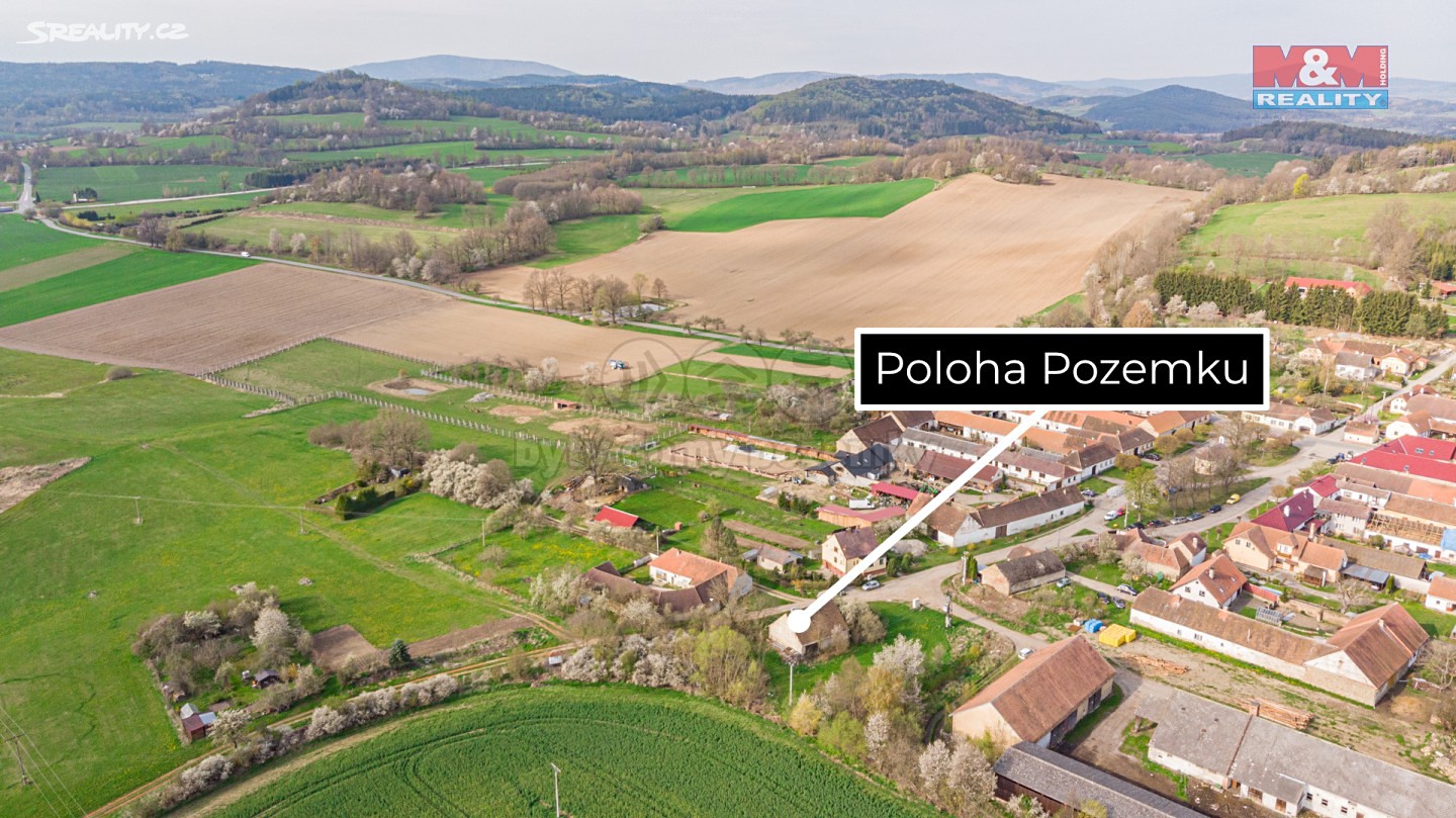 Prodej  stavebního pozemku 2 328 m², Strunkovice nad Blanicí - Svojnice, okres Prachatice