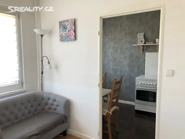 Pronájem bytu 1+1 30 m², Jaroslava Lohrera, Frýdek-Místek - Místek