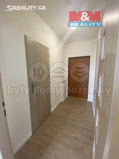 Pronájem bytu 1+1 41 m², Krnov - Pod Bezručovým vrchem, okres Bruntál