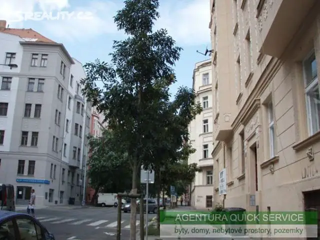 Pronájem bytu 1+kk 29 m², Kubelíkova, Praha 3 - Žižkov