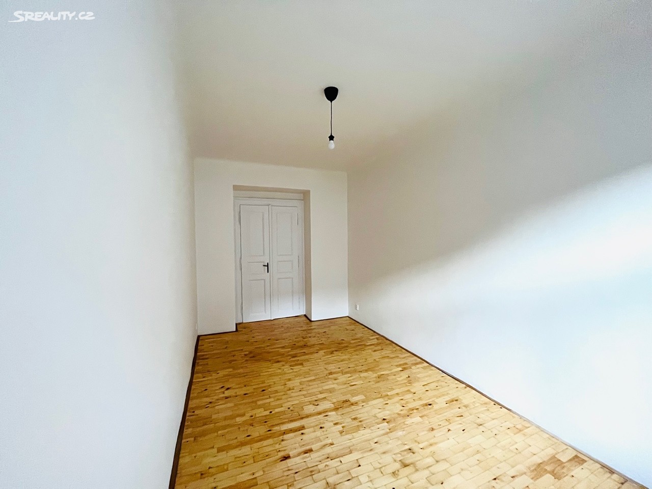 Pronájem bytu 2+1 61 m², Přibyslavská, Praha 3 - Žižkov