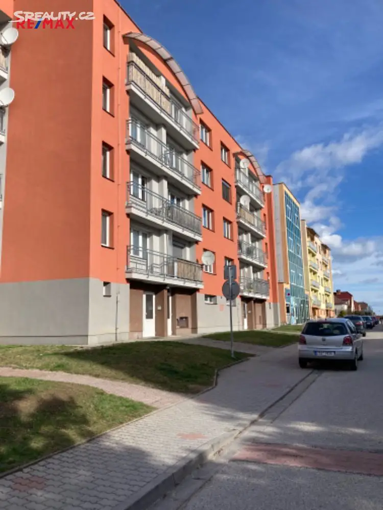 Pronájem bytu 3+1 64 m², Nová, Lišov
