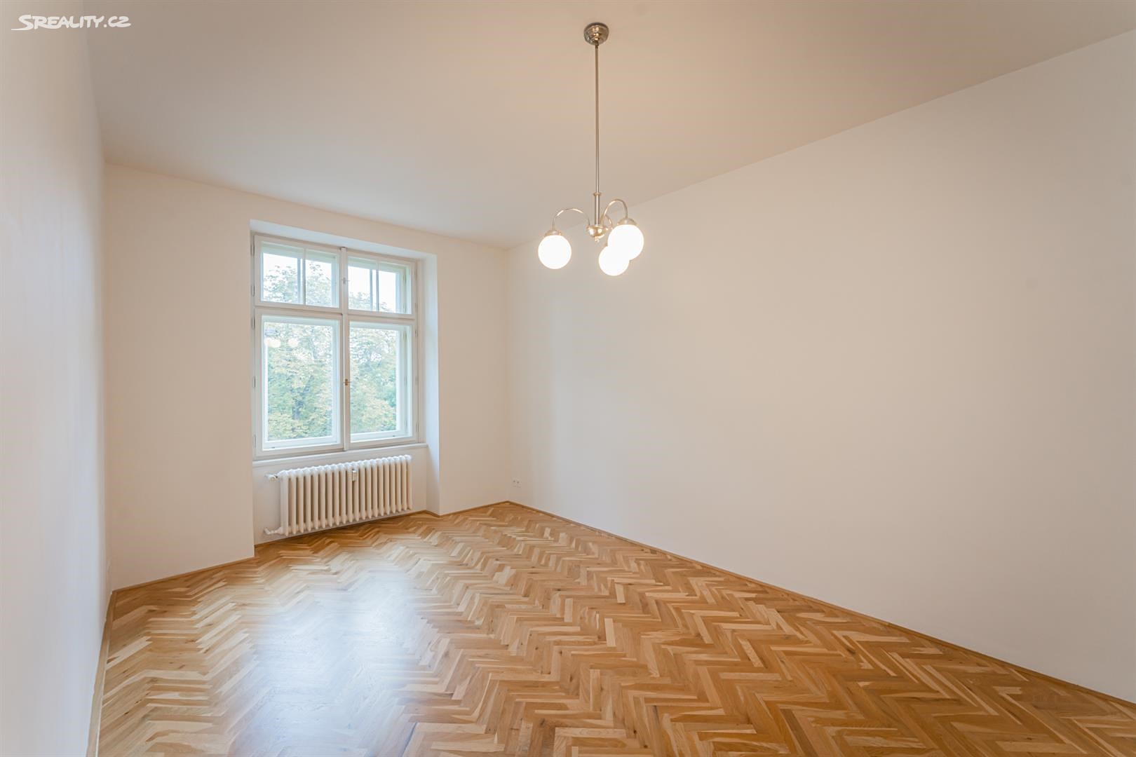 Pronájem bytu 3+1 88 m², Nad Královskou oborou, Praha 7 - Bubeneč