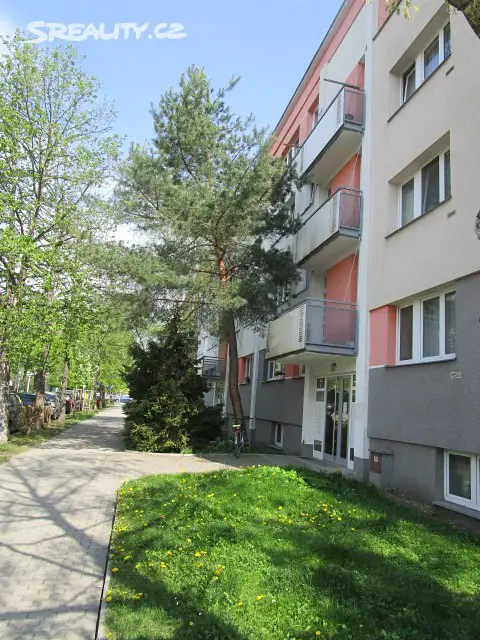 Prodej bytu 1+1 35 m², Markovická, Hradec Králové