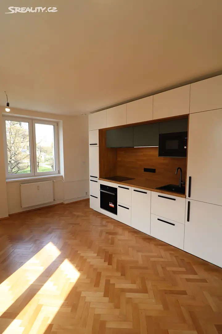 Prodej bytu 3+kk 63 m², Dělnická, Karlovy Vary - Rybáře