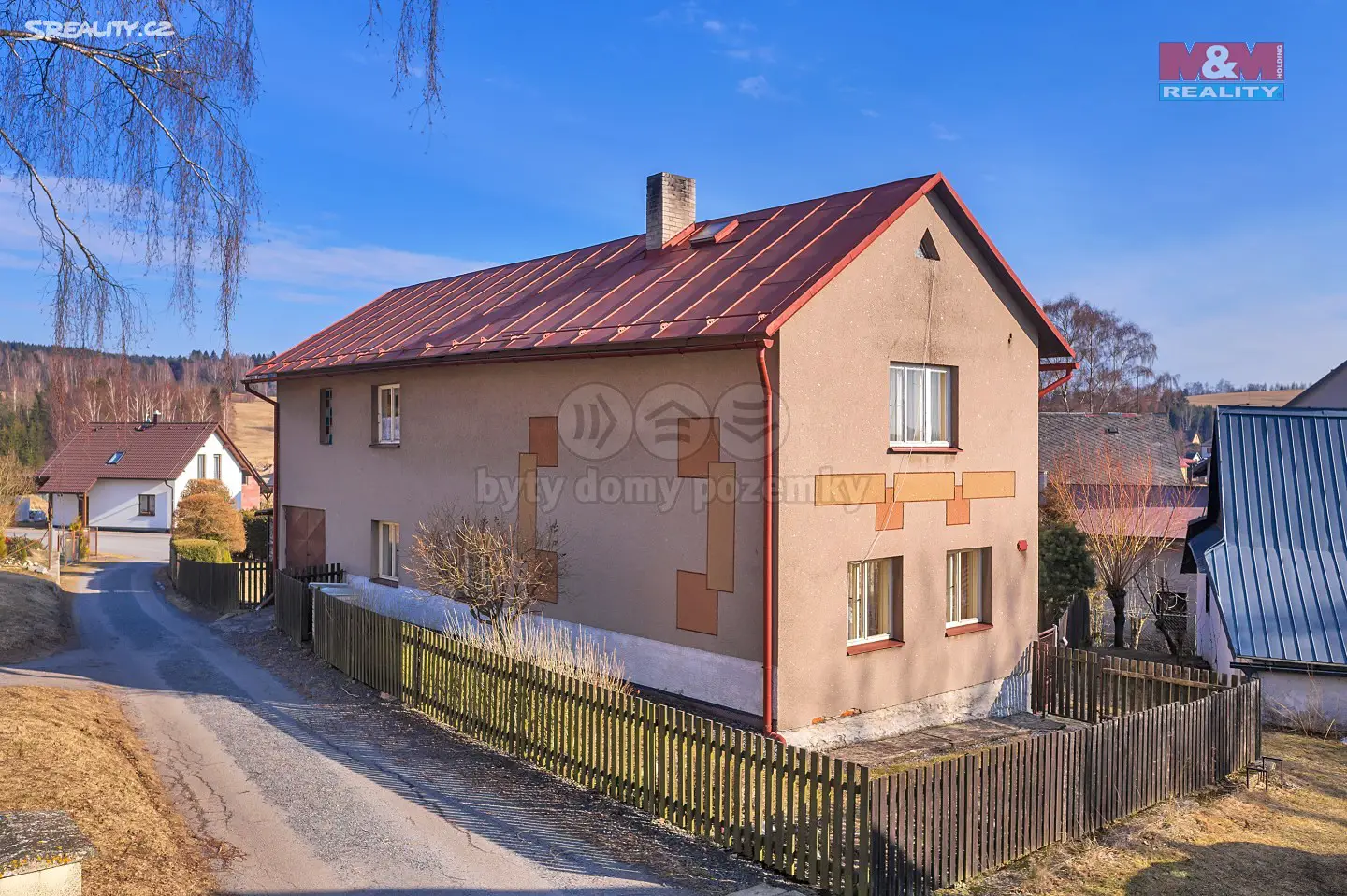 Prodej  chalupy 130 m², pozemek 583 m², Svratouch, okres Chrudim