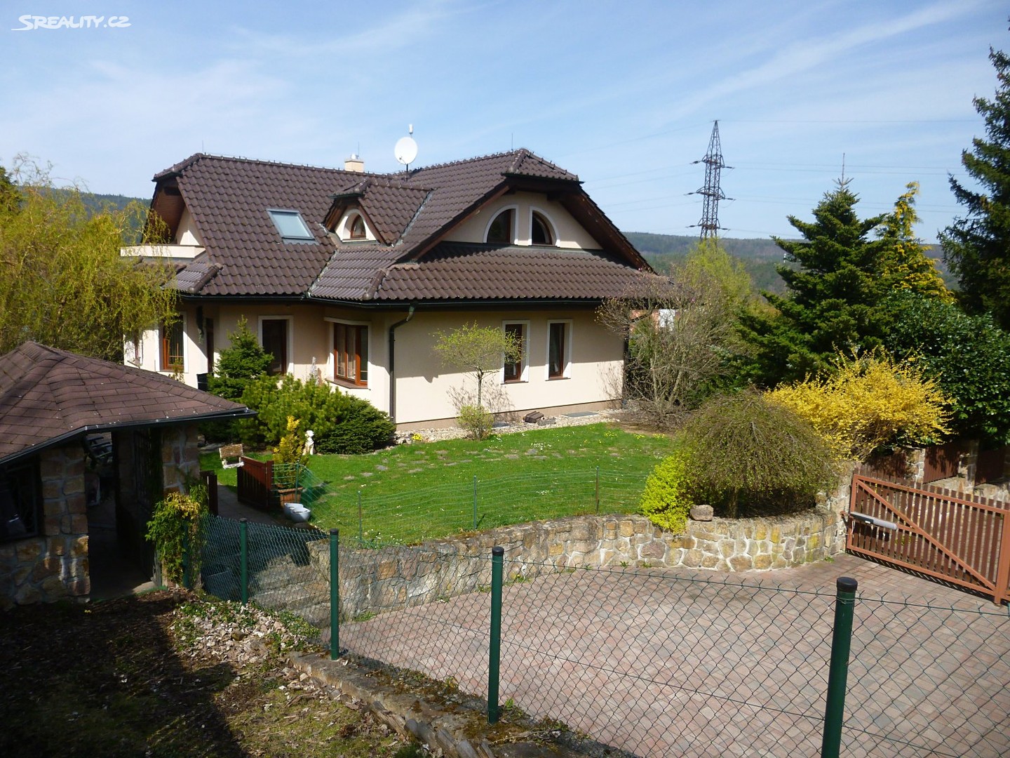 Prodej  rodinného domu 176 m², pozemek 2 000 m², Bynovská, Děčín - Děčín XXI-Horní Oldřichov