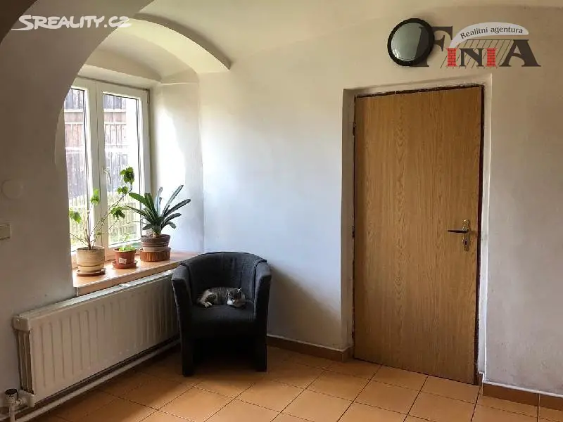 Prodej  rodinného domu 240 m², pozemek 500 m², nám. Odboje, Horní Police