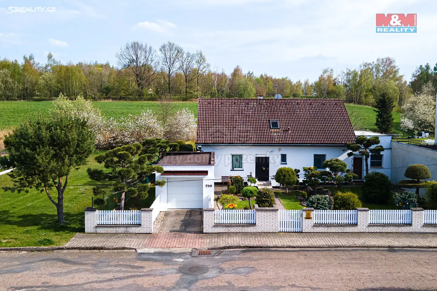 Prodej  rodinného domu 250 m², pozemek 693 m², Lázně Bohdaneč, okres Pardubice