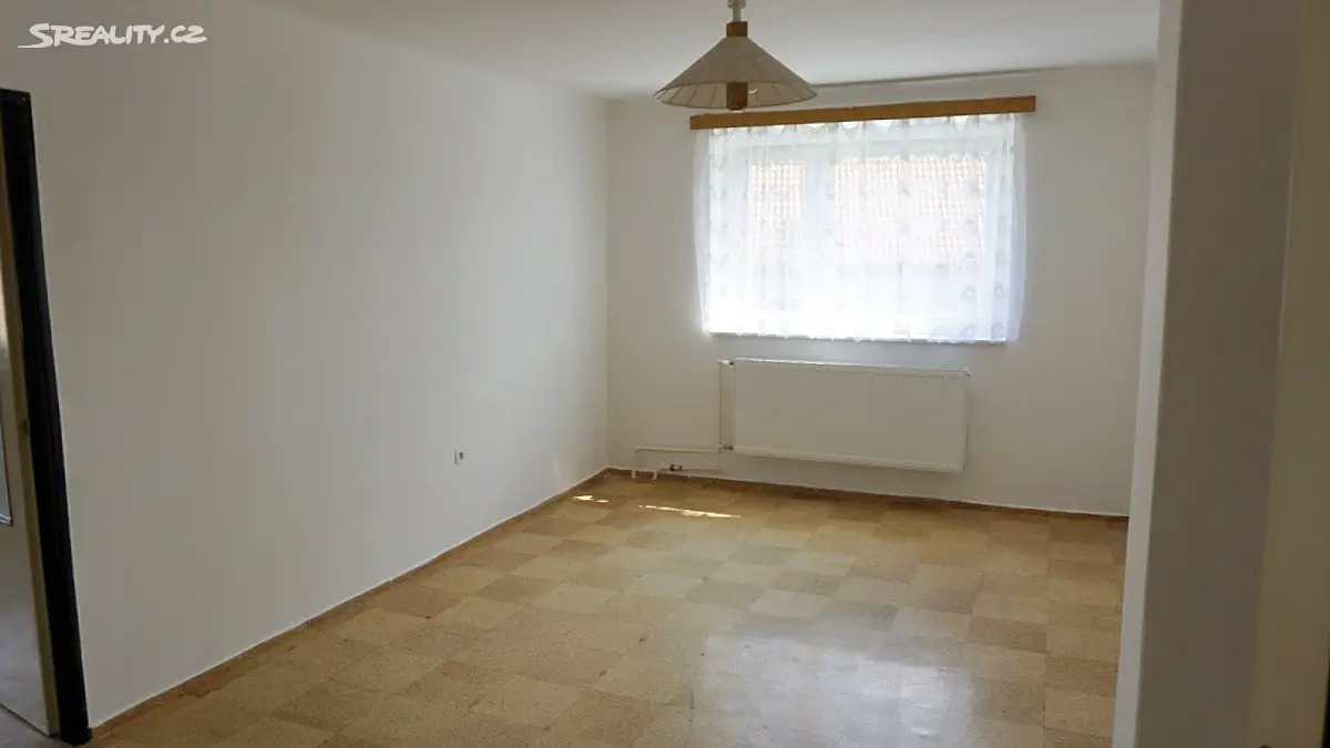 Prodej  rodinného domu 193 m², pozemek 1 405 m², Libeř - Libeň, okres Praha-západ