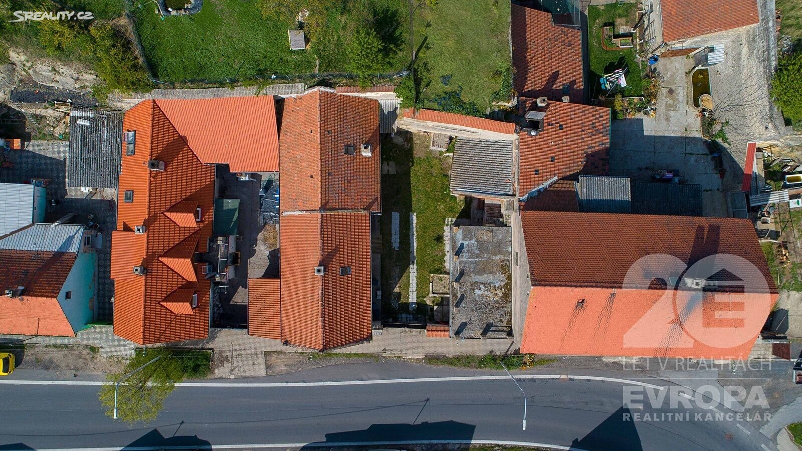 Prodej  rodinného domu 180 m², pozemek 287 m², Rudé armády, Peruc - Telce