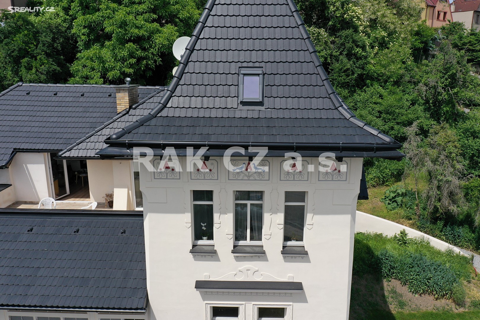 Prodej  rodinného domu 338 m², pozemek 2 000 m², Prvomájová, Praha 5 - Radotín
