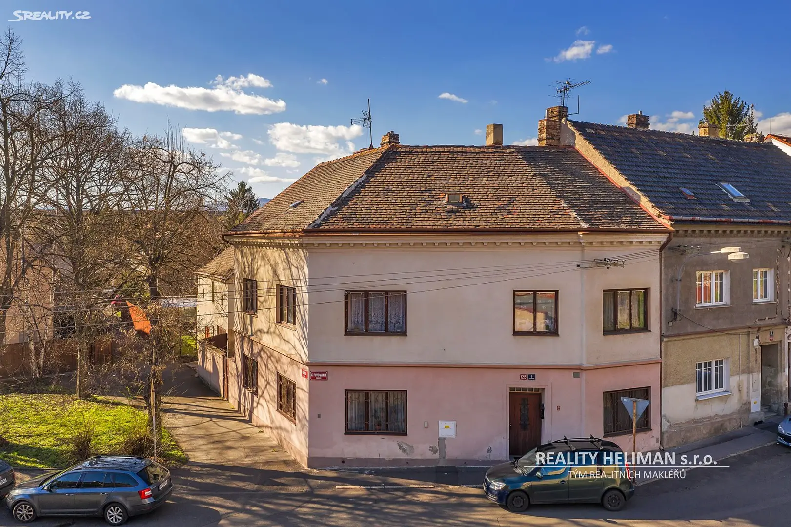 Prodej  rodinného domu 235 m², pozemek 188 m², Trmice, okres Ústí nad Labem