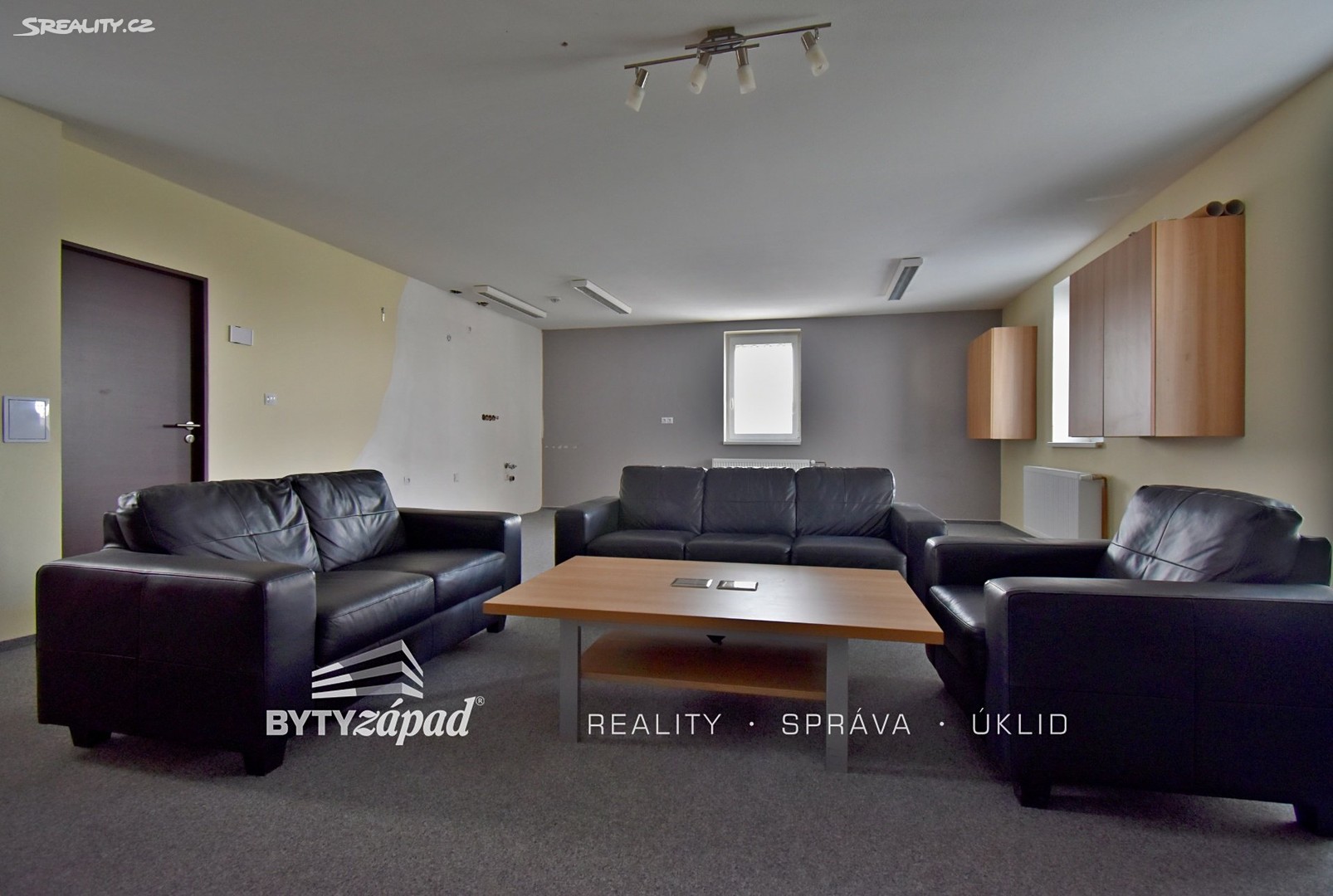 Prodej  rodinného domu 872 m², pozemek 1 260 m², Útušice - Robčice, okres Plzeň-jih