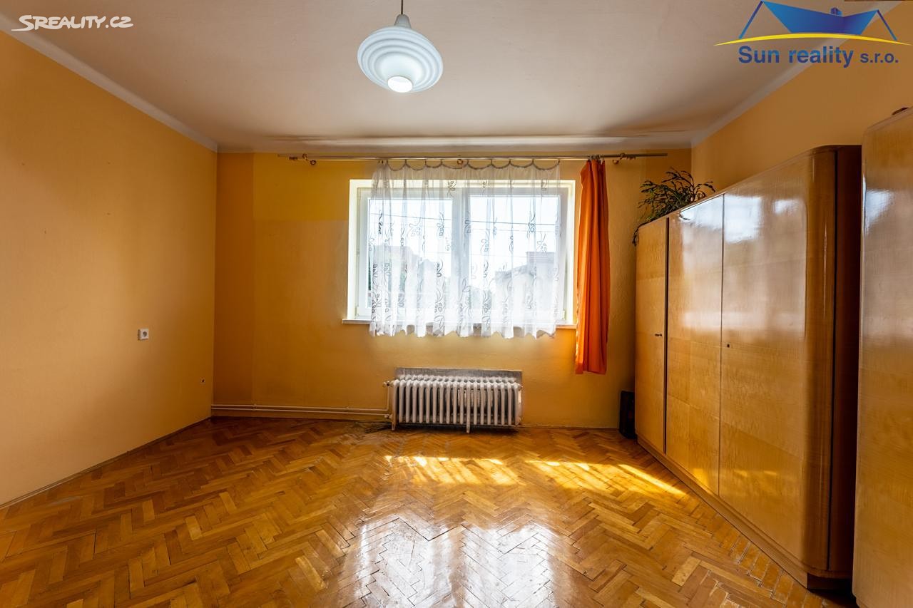 Prodej  vícegeneračního domu 300 m², pozemek 1 026 m², Písečná, Ludgeřovice