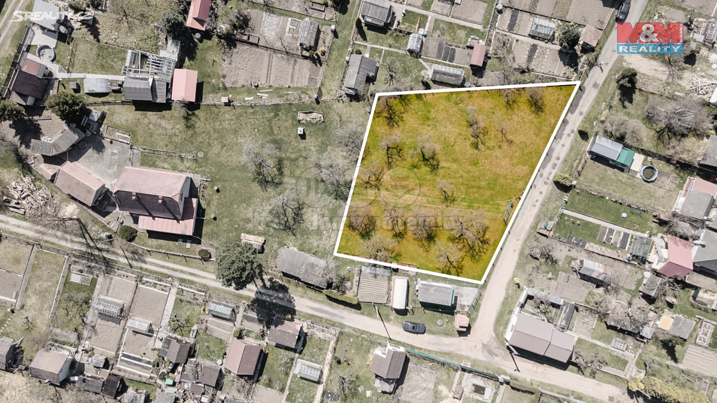 Prodej  stavebního pozemku 1 250 m², Horažďovice, okres Klatovy
