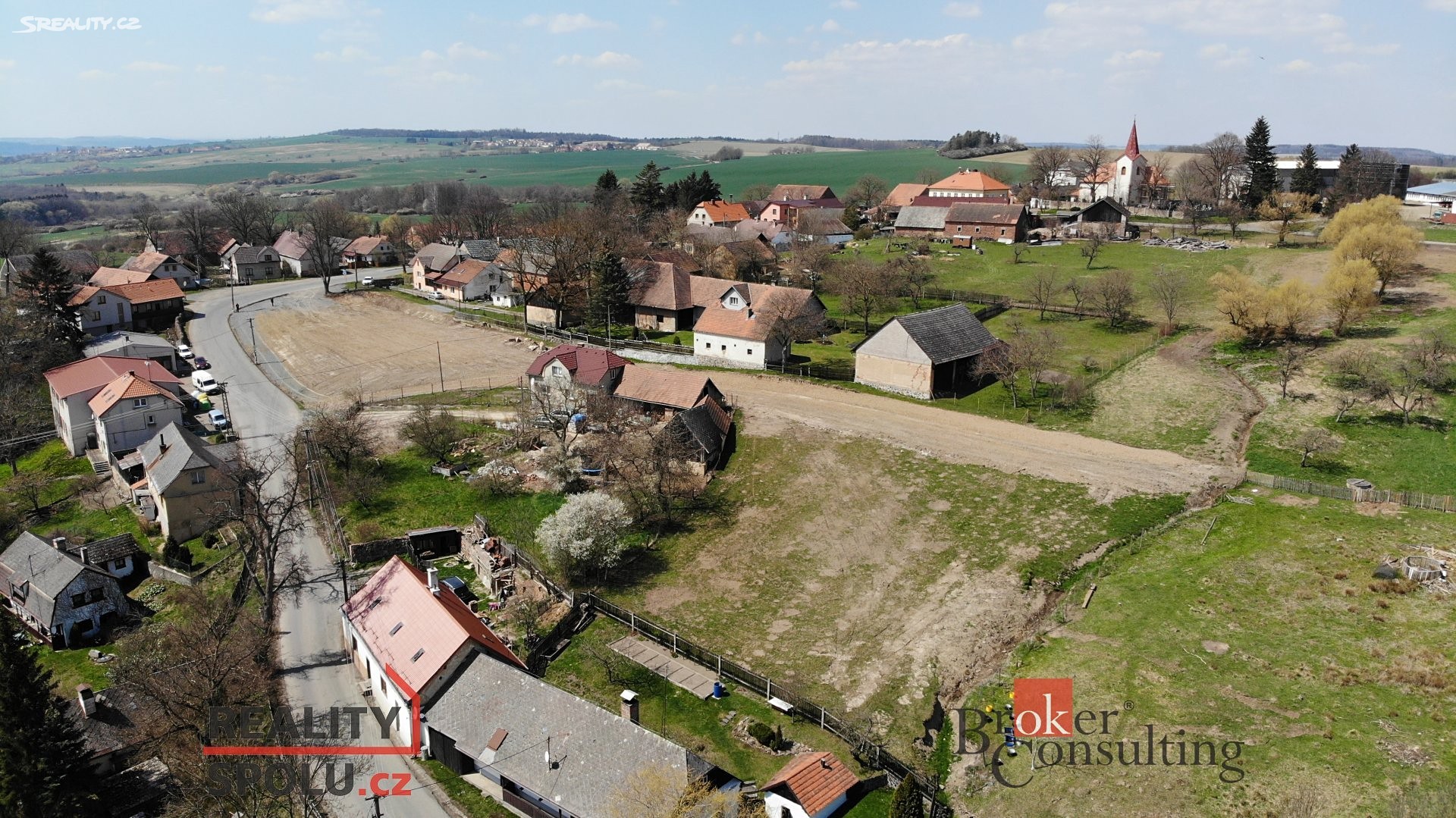 Prodej  stavebního pozemku 1 054 m², Spálené Poříčí - Číčov, okres Plzeň-jih