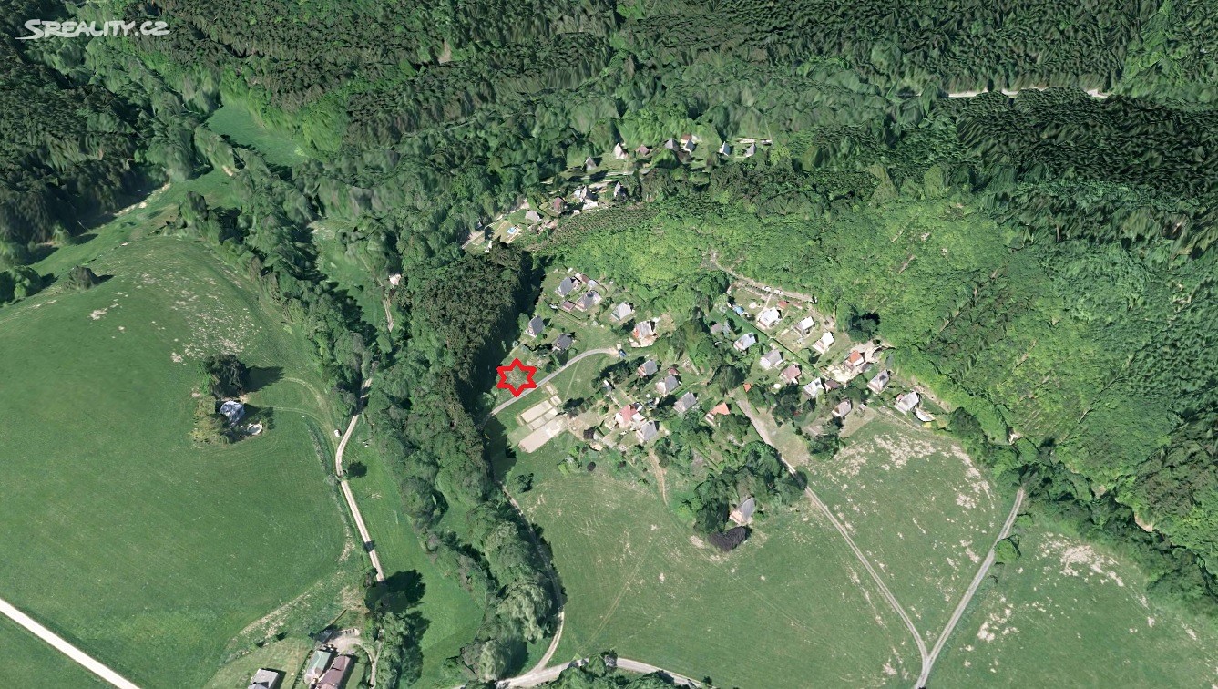 Prodej  pozemku 7 868 m², Staré Město - Petrušov, okres Svitavy